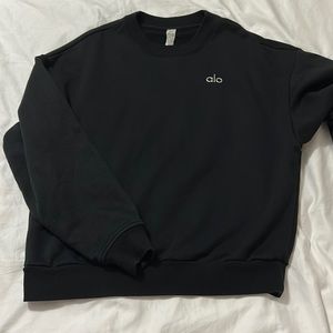 Alo designer women’s black crew neck sweatshirt